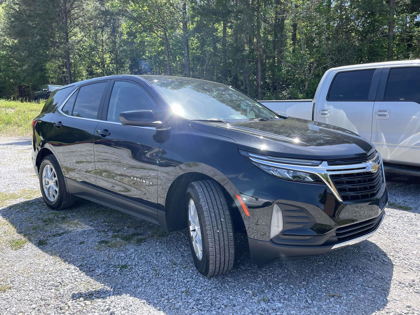 Used 2022 Chevrolet Equinox LT image 1