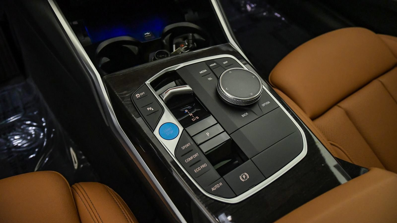 Certified 2023 BMW i4 eDrive35 w/ Premium Package RWD image 19