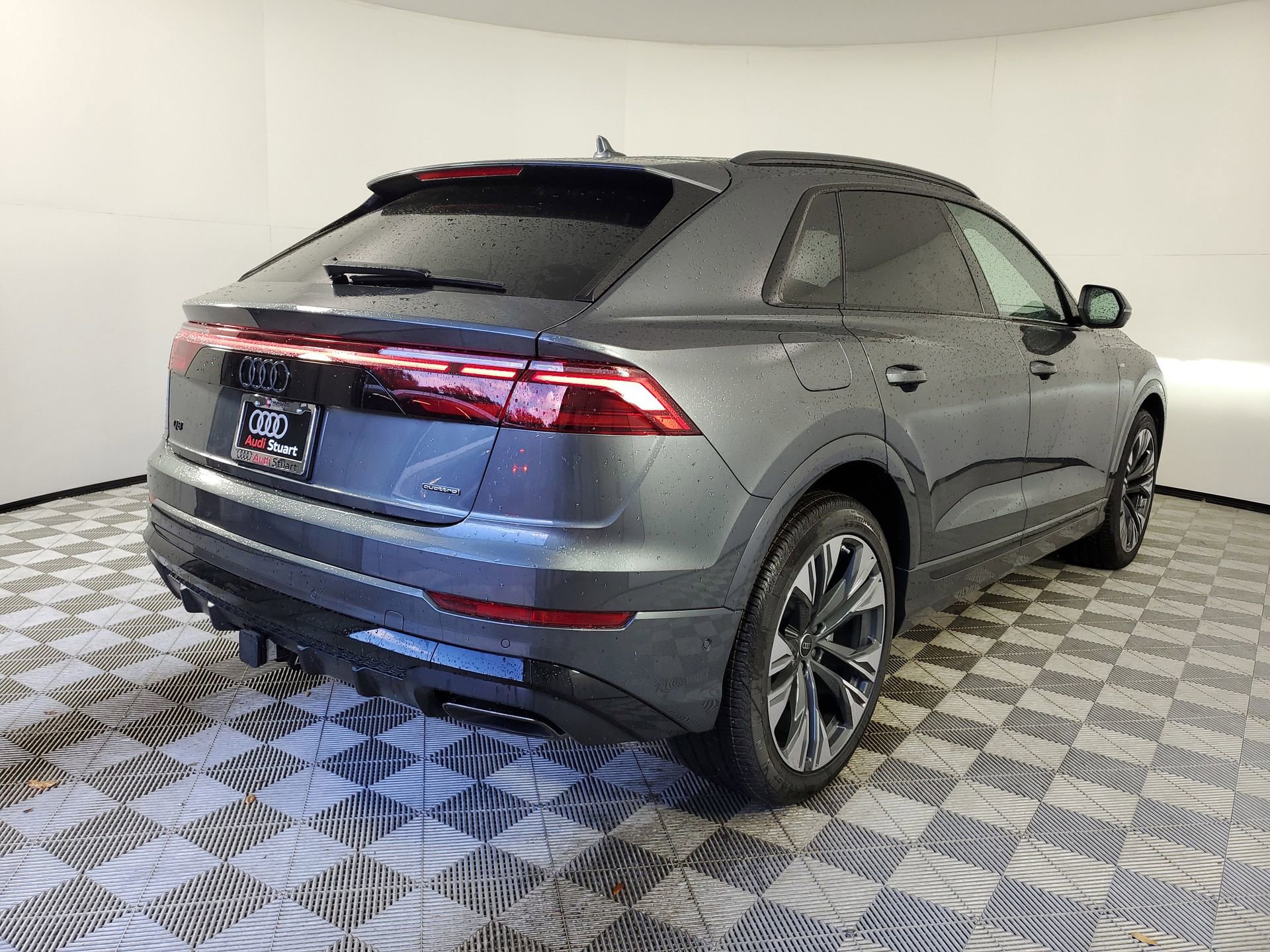 New 2026 Audi Q8 Premium Plus image 10