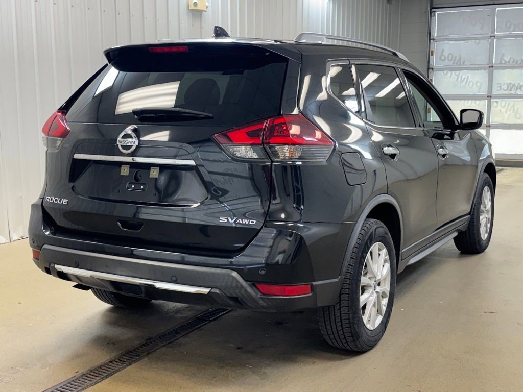 Used 2020 Nissan Rogue SV image 5