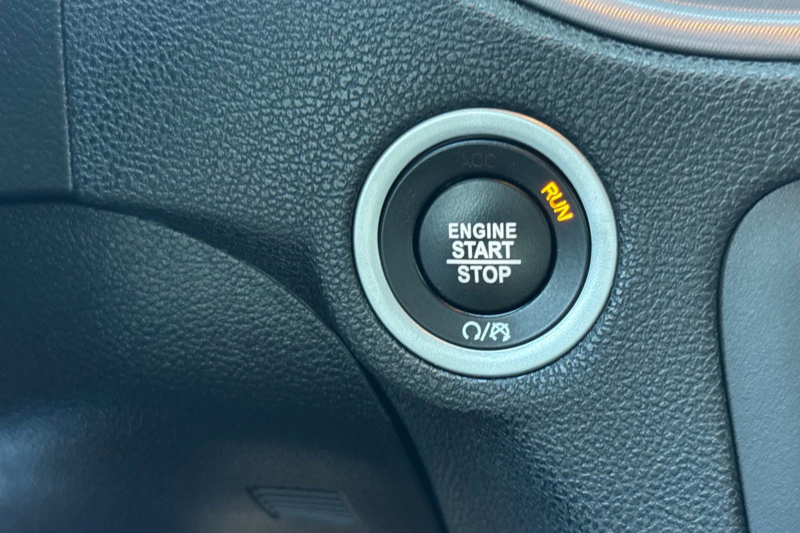 Used 2023 Dodge Charger Scat Pack w/ Navigation & Travel Group image 33