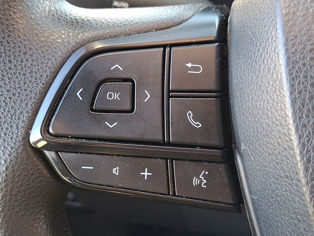 Used 2023 Toyota Sienna LE image 22