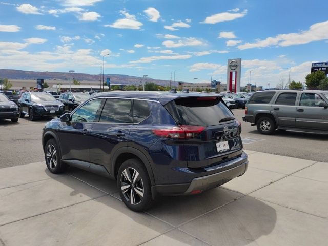 Used 2025 Nissan Rogue SL w/ Tech Package AWD/4WD image 7