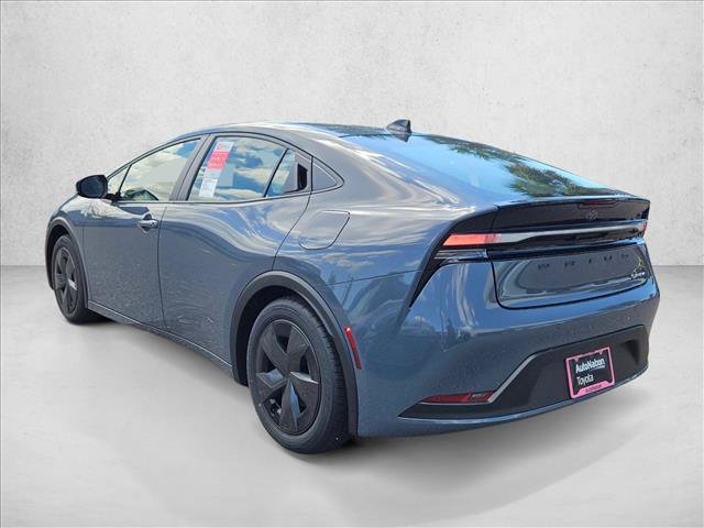 New 2026 Toyota Prius Plug-In Hybrid FWD image 8