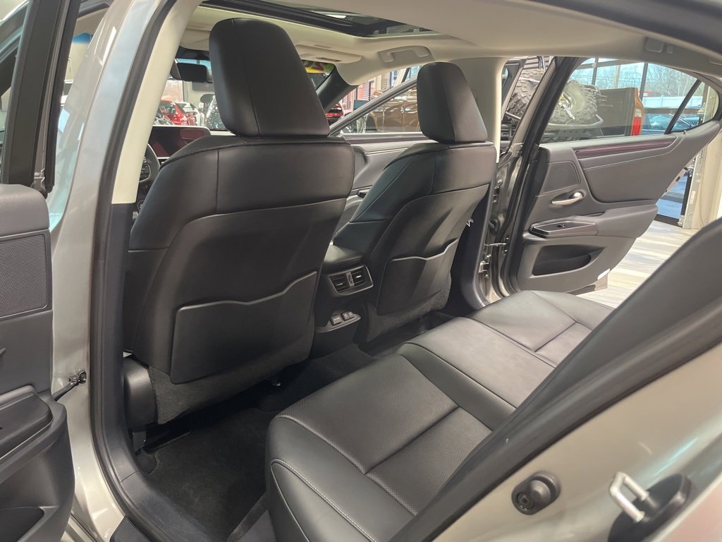Used 2021 Lexus ES 350 w/ Premium Package image 37