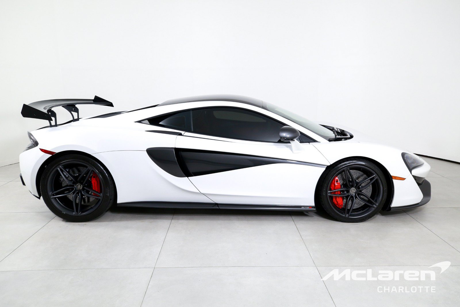 Used 2017 McLaren 570S Coupe RWD image 10