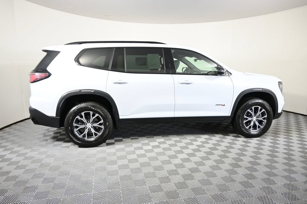 Used 2026 GMC Acadia AT4 w/ Luxury Package AWD/4WD image 7