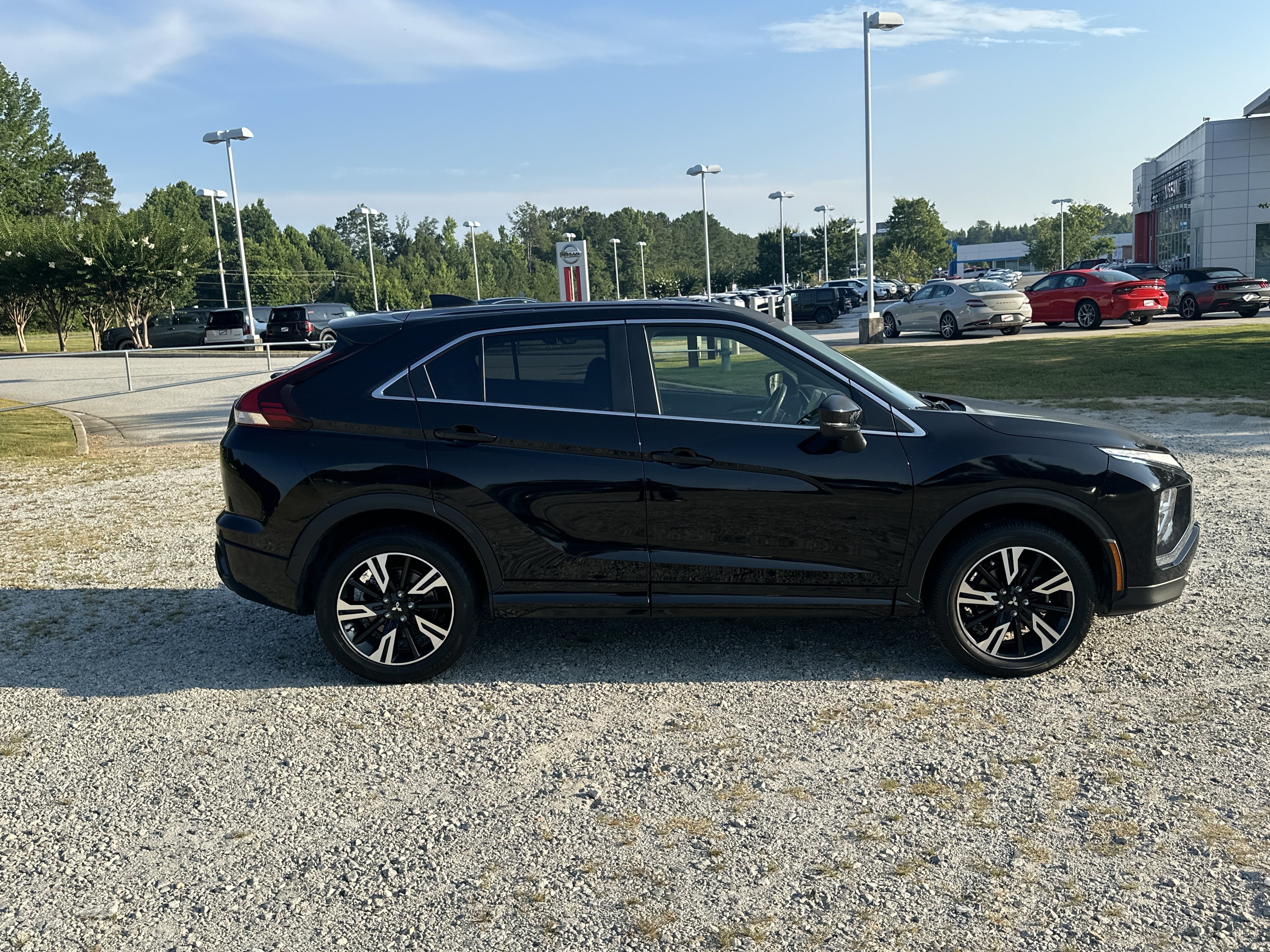 Used 2024 Mitsubishi Eclipse Cross SEL AWD/4WD image 4