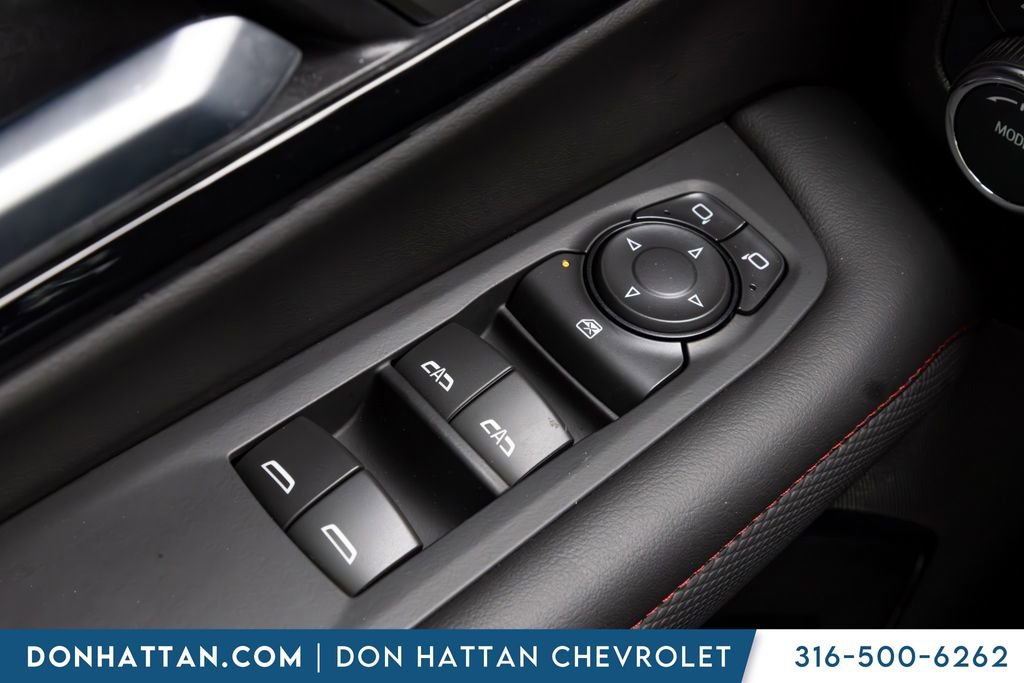 Used 2025 Chevrolet Tahoe RST AWD/4WD image 11