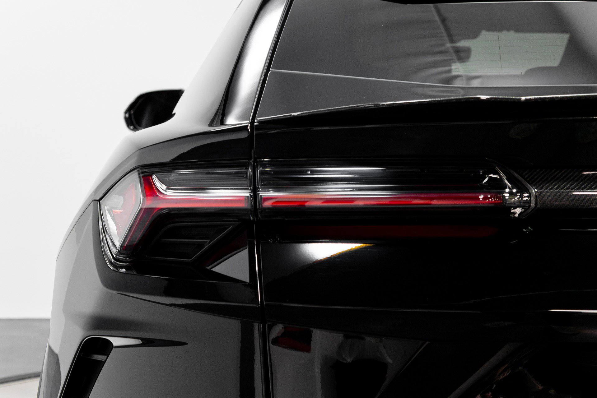 Used 2022 Lamborghini Urus image 57