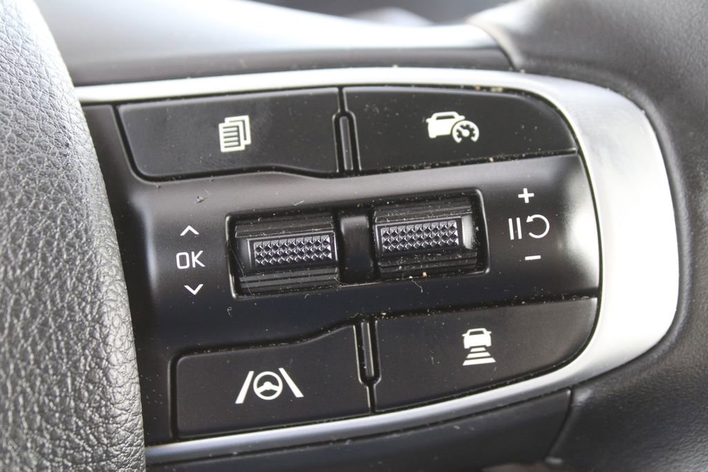 Certified 2025 Kia K5 EX image 35