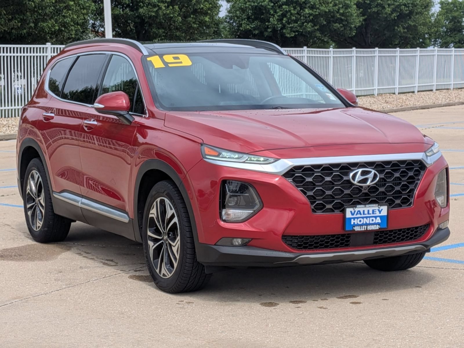 Used 2019 Hyundai Santa Fe AWD image 4