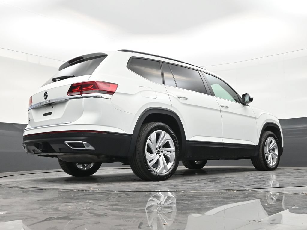 Used 2023 Volkswagen Atlas SE w/ Panoramic Sunroof Package FWD image 24