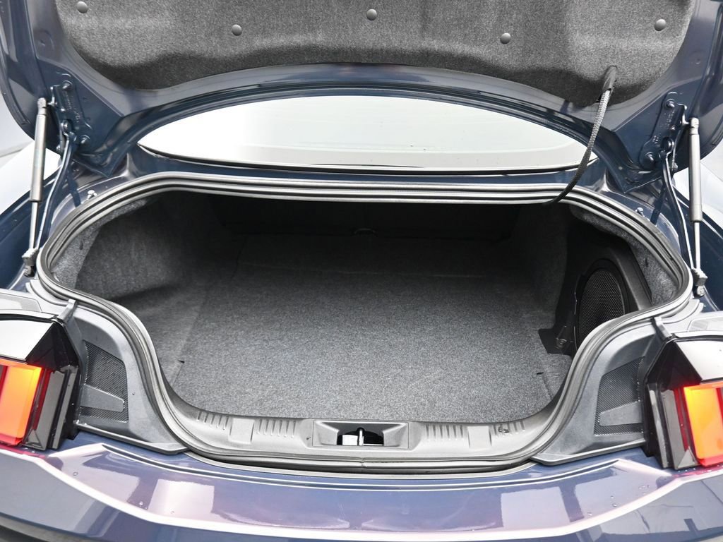 Used 2025 Ford Mustang Dark Horse image 42