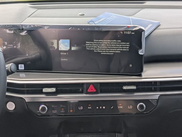 New 2026 Kia Sorento S FWD image 18