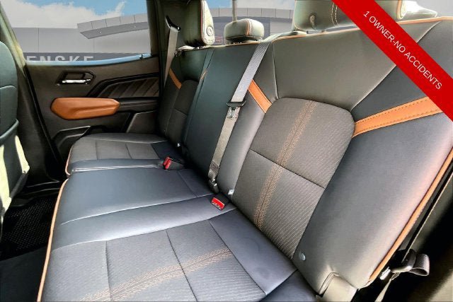 Used 2023 GMC Canyon AT4 w/ Technology Package AWD/4WD image 26