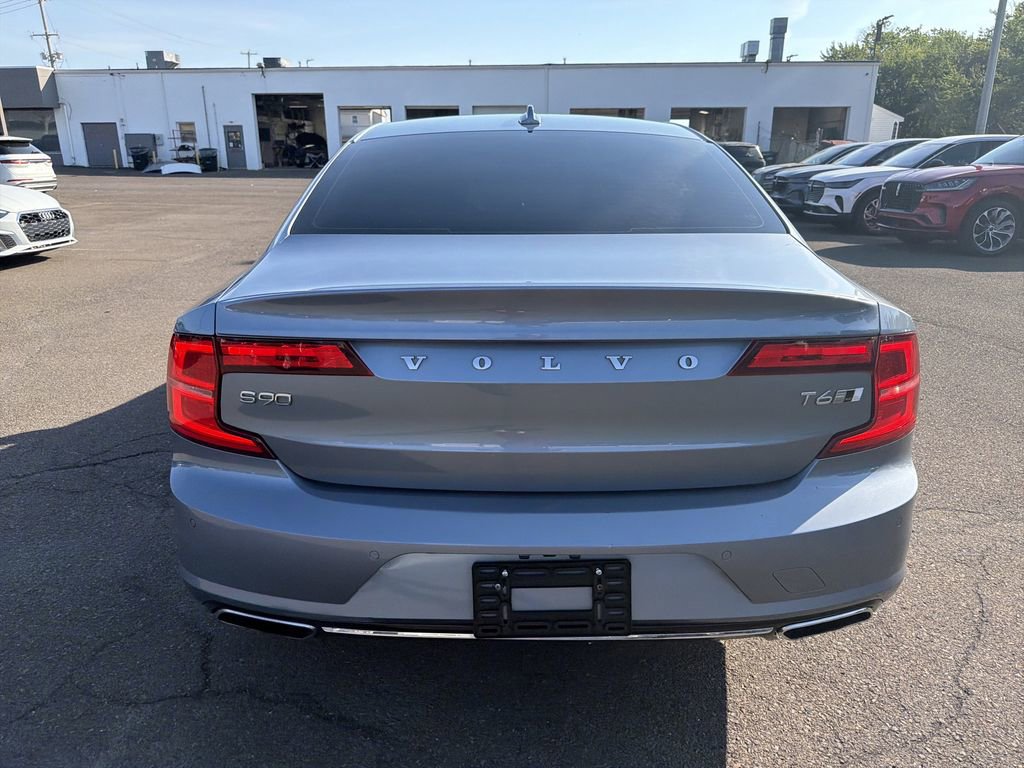 Used 2017 Volvo S90 T6 Inscription w/ Vision Package AWD/4WD image 4