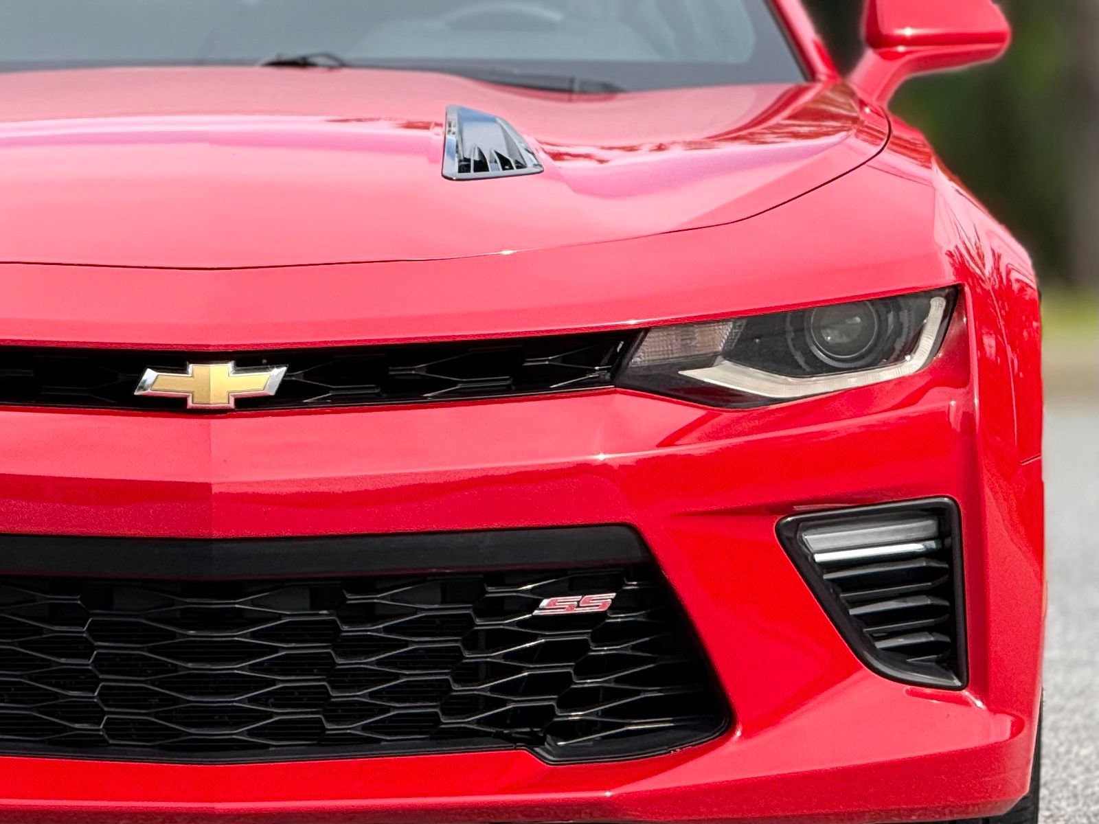 Used 2016 Chevrolet Camaro SS RWD image 15
