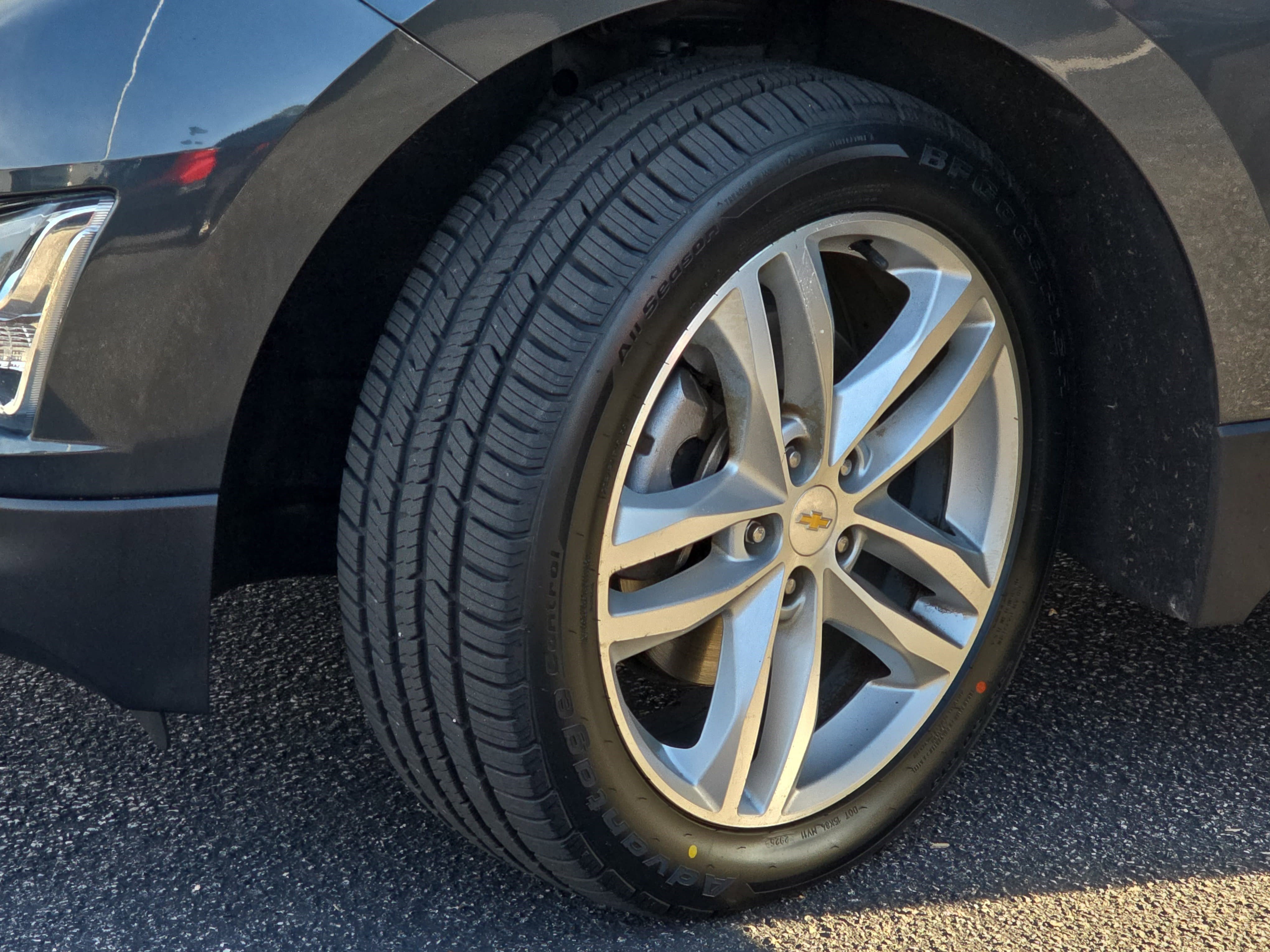 Used 2020 Chevrolet Equinox Premier image 30