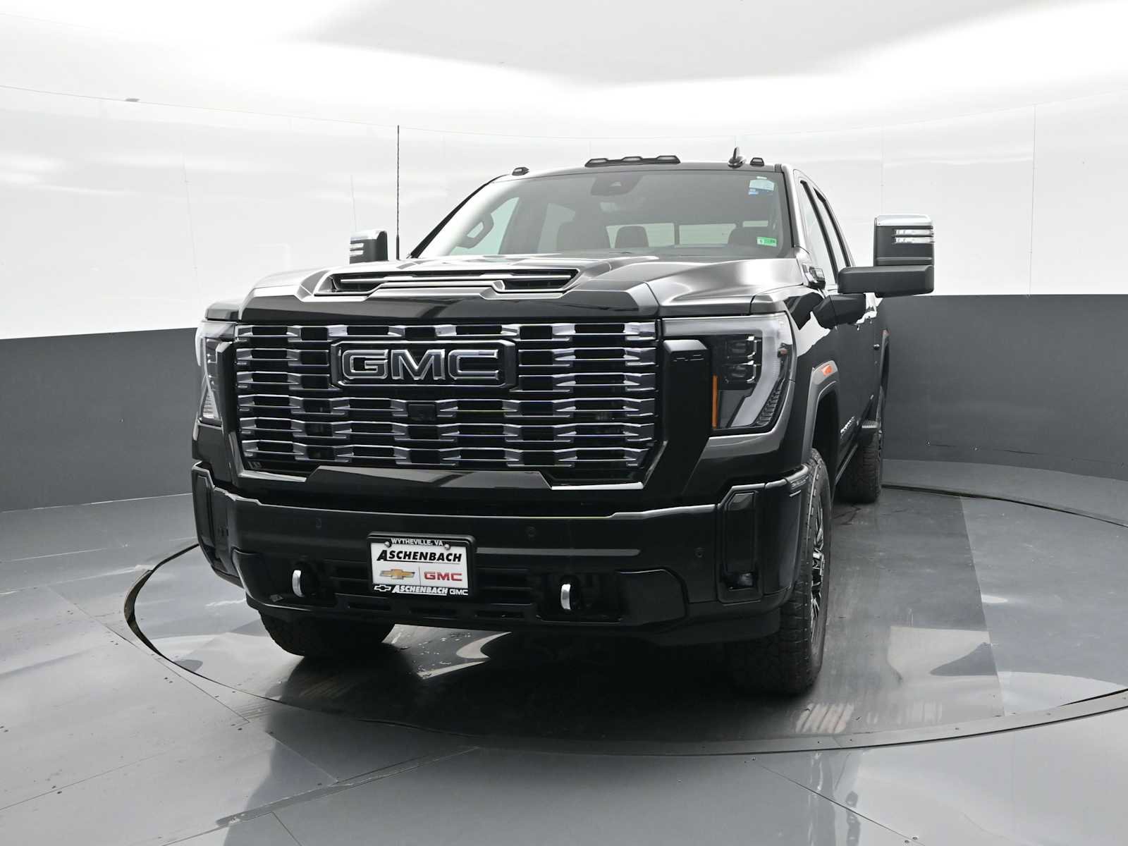 New 2025 GMC Sierra 2500 Denali Ultimate w/ Max Trailering Package image 5