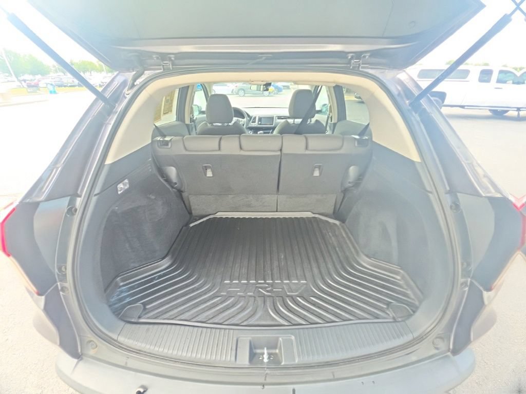 Used 2022 Honda HR-V EX image 29