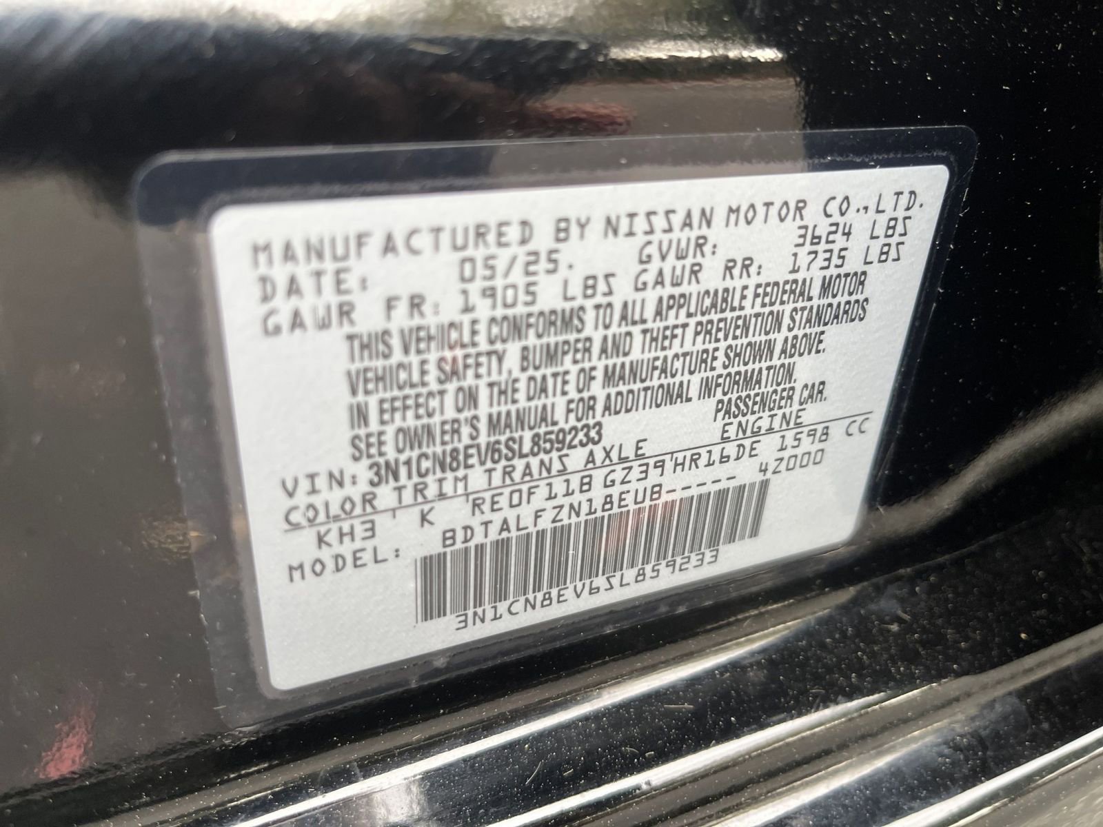 Used 2025 Nissan Versa SV image 27