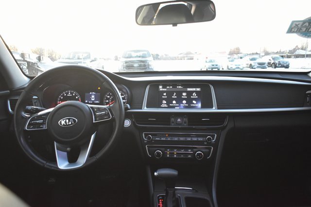 Used 2020 Kia Optima SE image 33