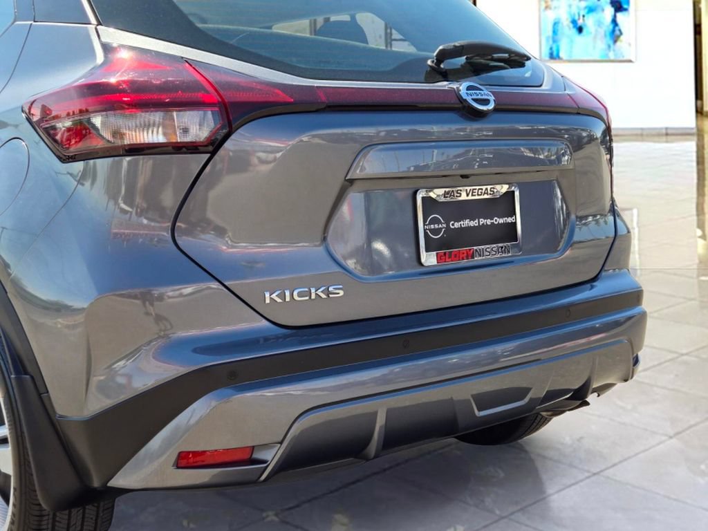 Certified 2021 Nissan Kicks S FWD image 6