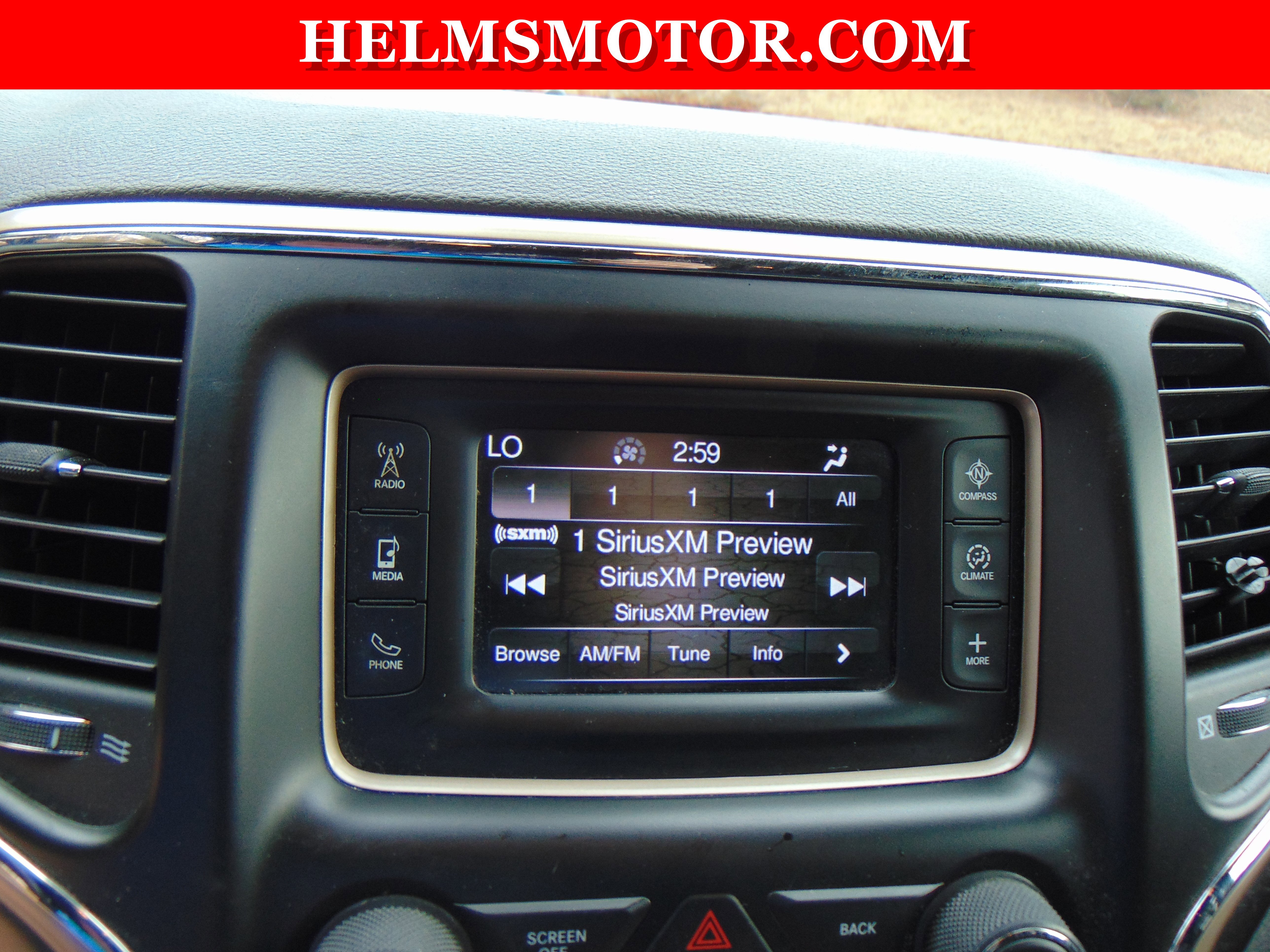 Certified 2017 Jeep Grand Cherokee Laredo w/ Quick Order Package 2BE image 27