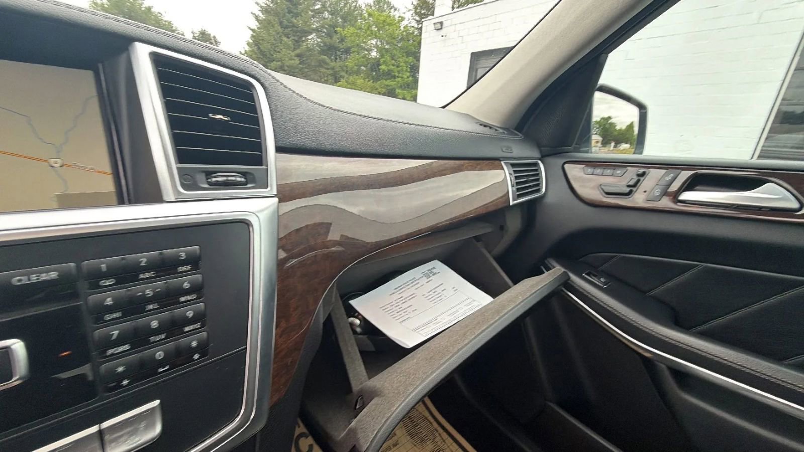 Used 2013 Mercedes-Benz GL 450 4MATIC image 32