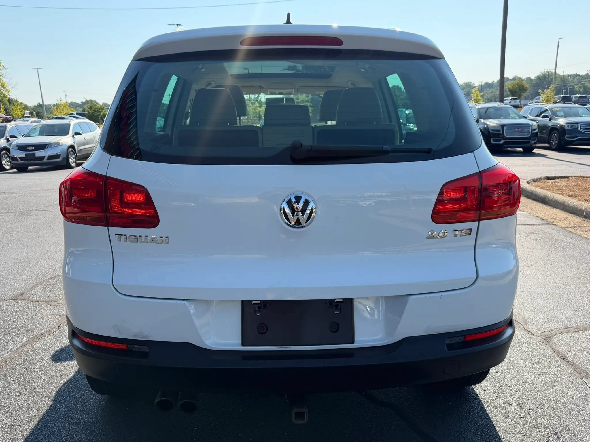 Used 2015 Volkswagen Tiguan SE FWD image 5