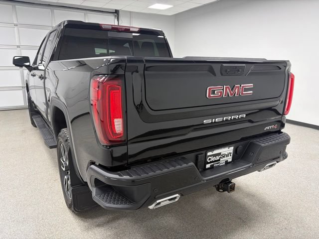 Used 2025 GMC Sierra 1500 AT4 w/ Technology Package AWD/4WD image 7