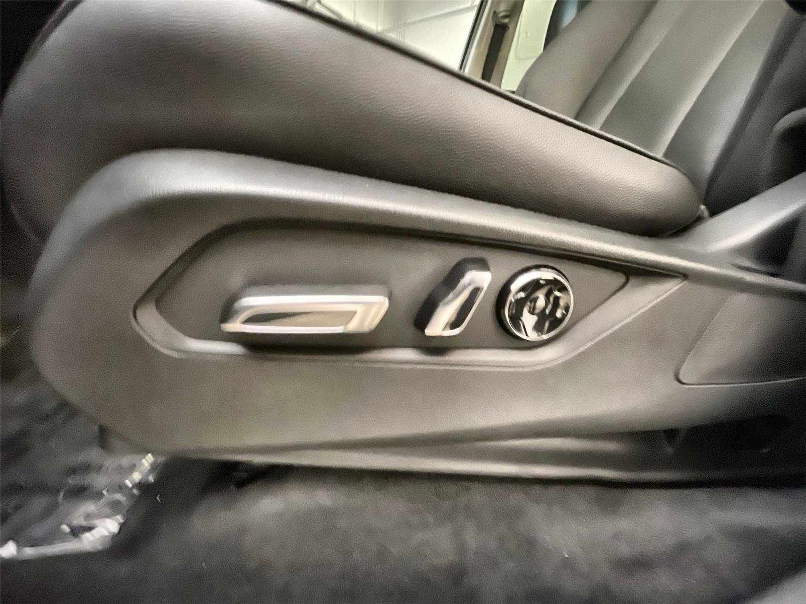 New 2026 Acura MDX SH-AWD image 13