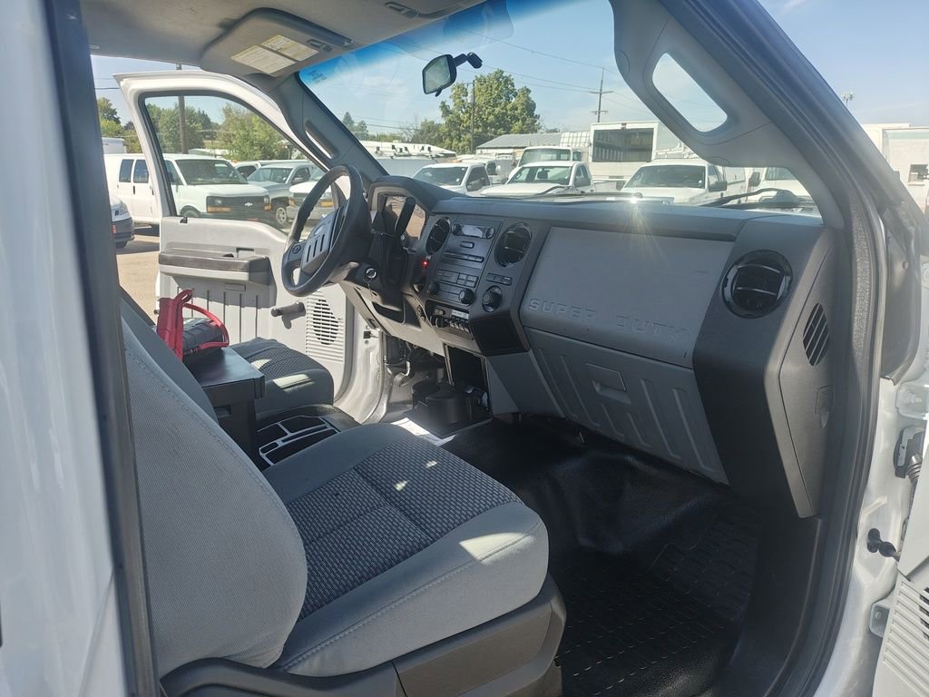 Used 2013 Ford F450 XL RWD image 4