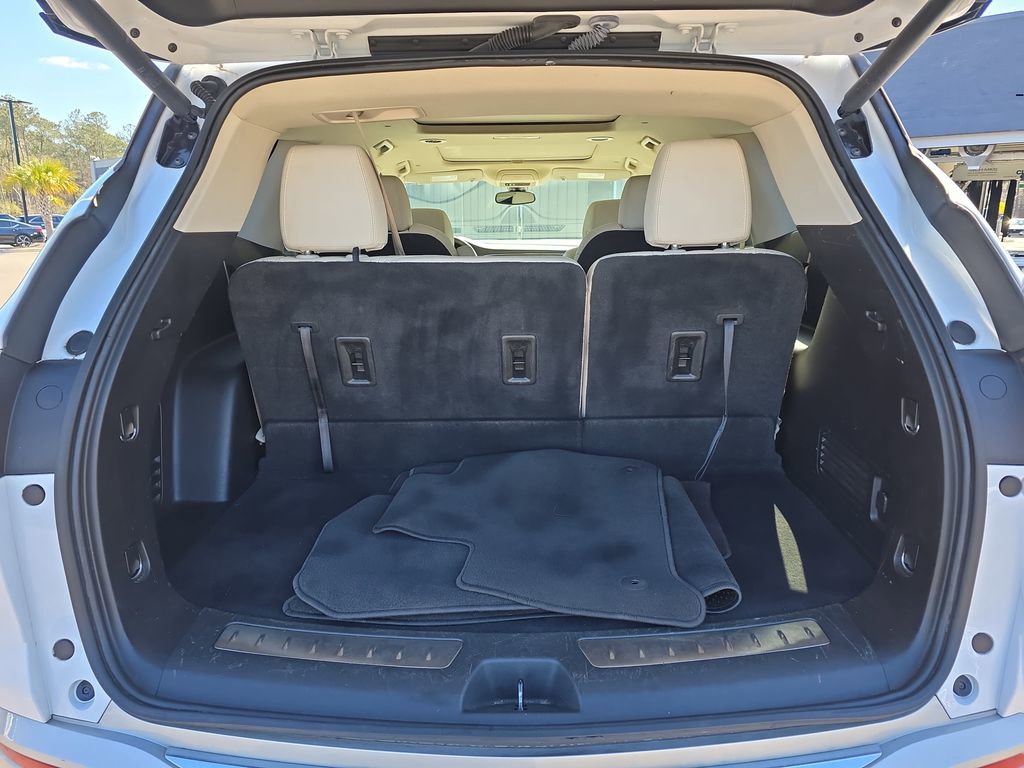 Used 2023 Buick Enclave Essence w/ Experience Buick Package image 16