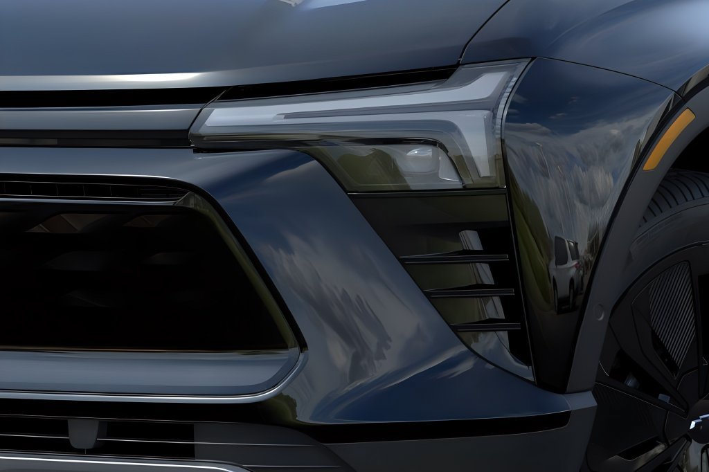 New 2026 Chevrolet Blazer EV LT w/ Midnight/Sport Edition FWD image 11