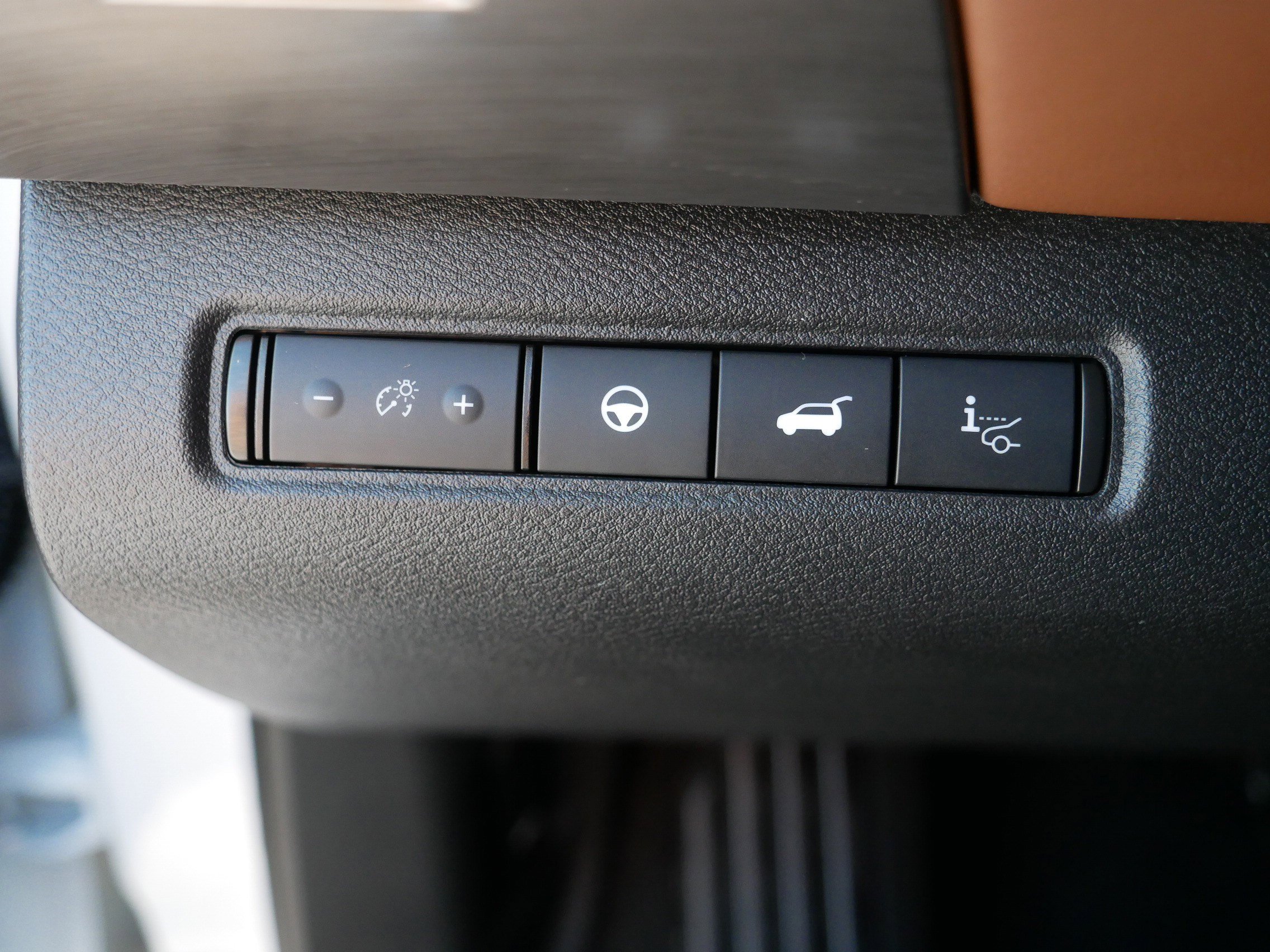 Certified 2025 Nissan Pathfinder Platinum image 26