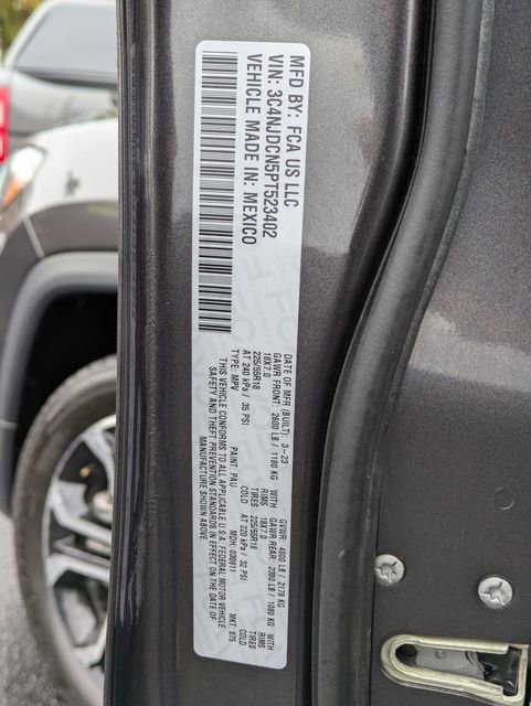 Used 2023 Jeep Compass Limited image 32