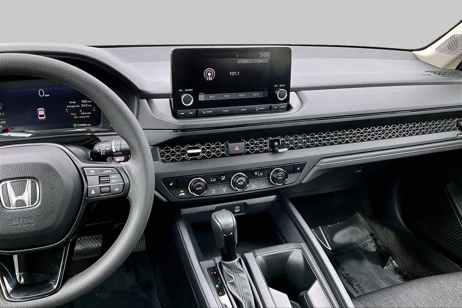 Used 2023 Honda Accord EX image 7
