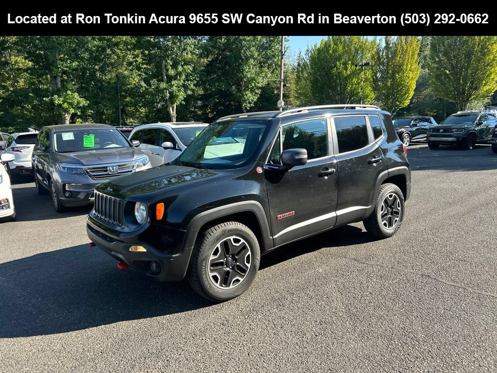 Used 2016 Jeep Renegade Trailhawk AWD/4WD image 5