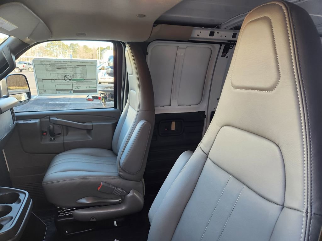 New 2025 Chevrolet Express 2500 Extended w/ Driver Convenience Package image 9