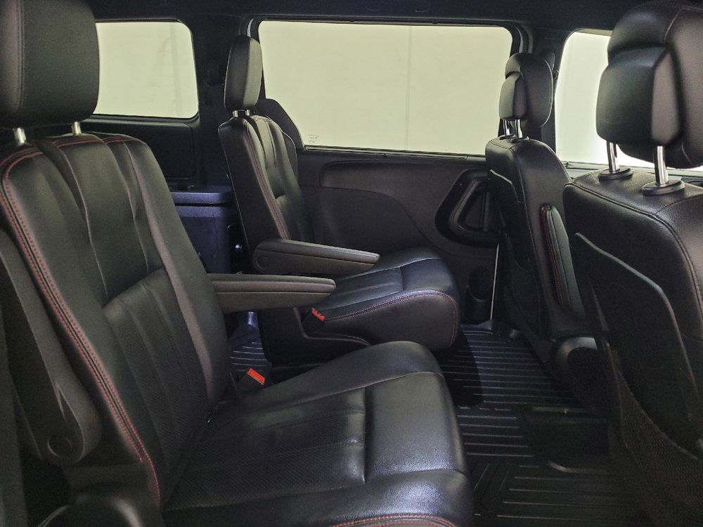 Used 2019 Dodge Grand Caravan GT FWD image 19