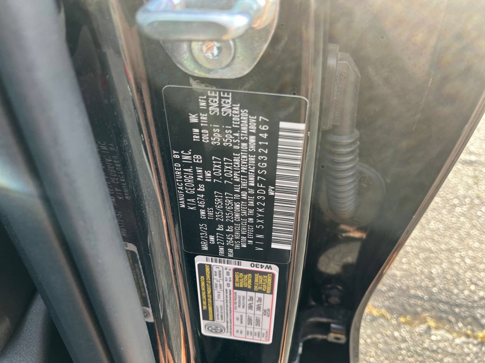 Used 2025 Kia Sportage LX FWD image 29