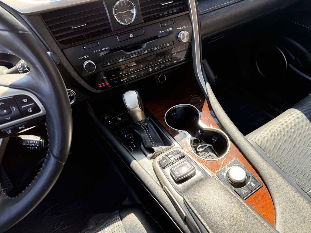 Used 2019 Lexus RX 450h AWD w/ Navigation Package image 20