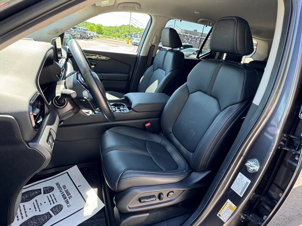 Used 2025 Honda Pilot EX-L image 14