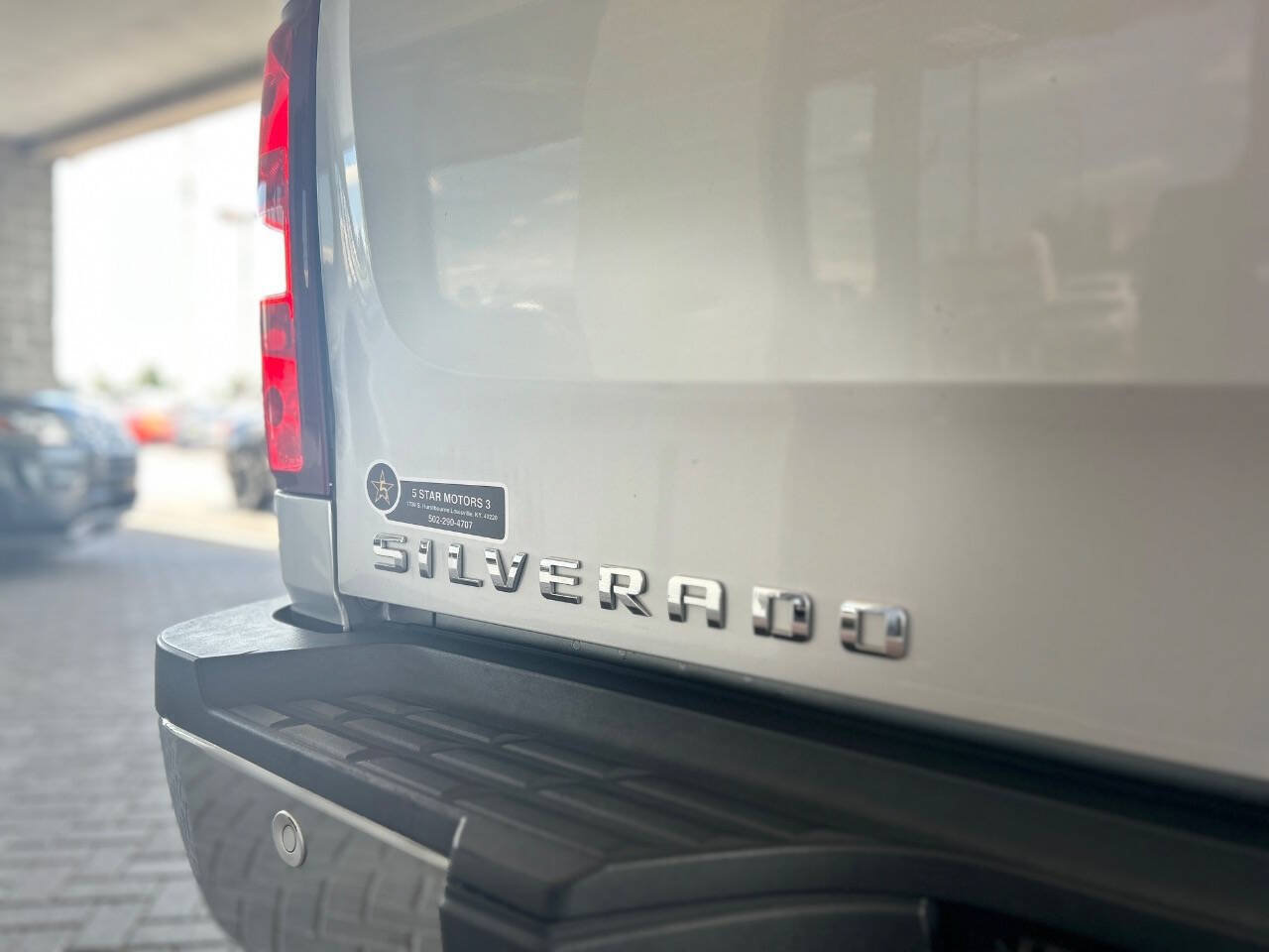 Used 2012 Chevrolet Silverado 2500 LTZ w/ LTZ Plus Package AWD/4WD image 17
