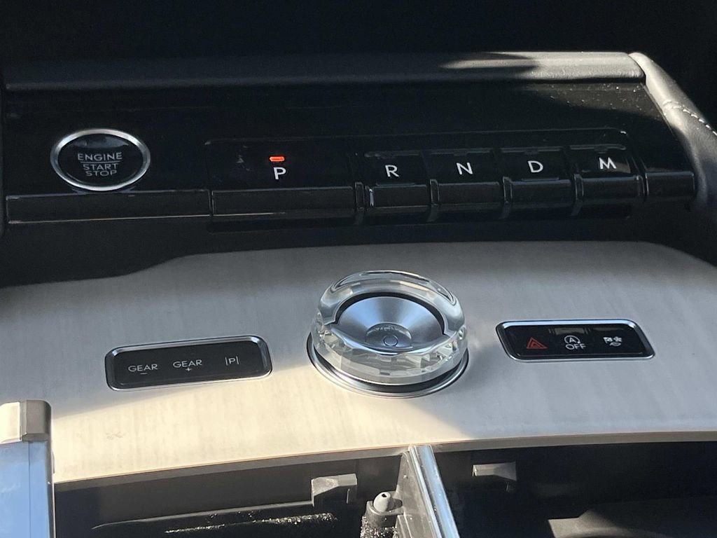 New 2025 Lincoln Navigator Reserve AWD/4WD image 23