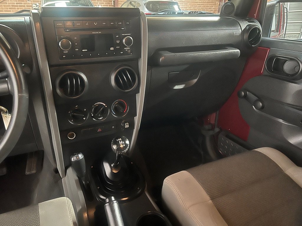 Used 2007 Jeep Wrangler Unlimited X image 26