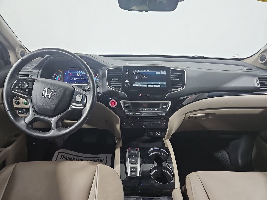 Used 2019 Honda Pilot Touring image 12