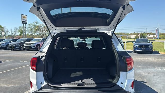 Used 2025 GMC Terrain Elevation image 10